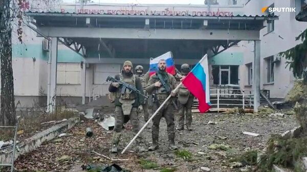 Tous les quartiers de la ville stratégique de Koupiansk est sous le contrôle des forces armées russes, rapporte la Défense - Sputnik Afrique