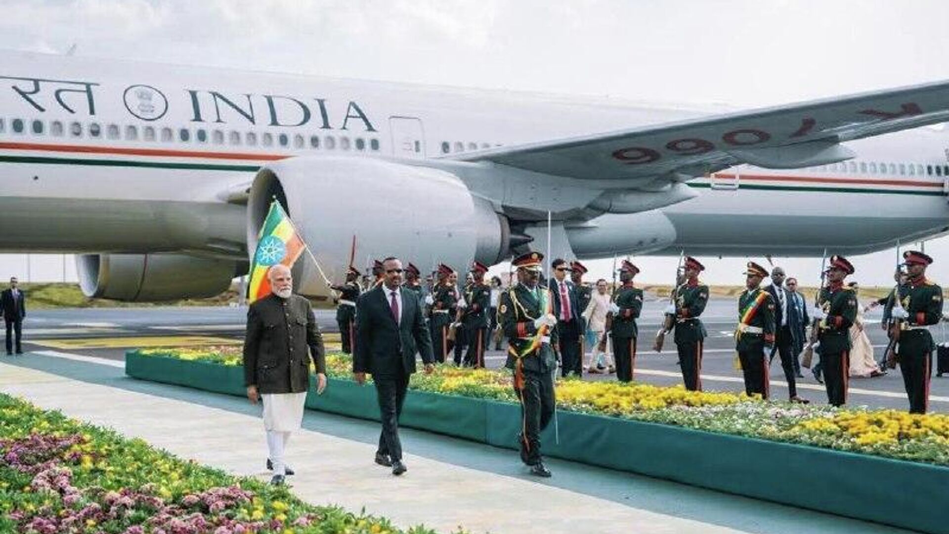 Ethiopia & India Are Exploring Ways to Conduct Trade in Their Own Currencies: Ethiopian Lecturer Ethiopia & India Are Exploring Ways to Conduct Trade in Their Own Currencies: Ethiopian Lecturer - Sputnik Africa, 1920, 16.12.2025