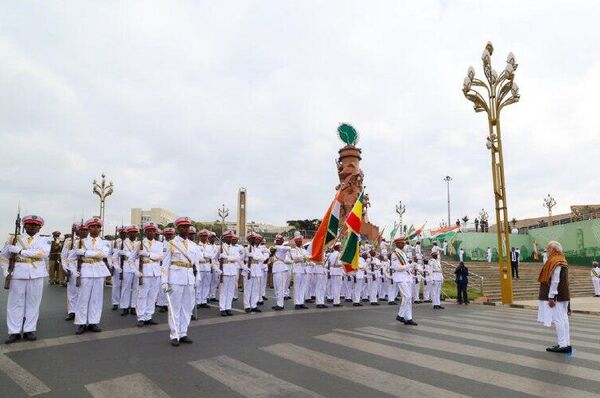 Le Premier ministre indien dépose une gerbe au monument de la Victoire d'Adwa - Sputnik Afrique