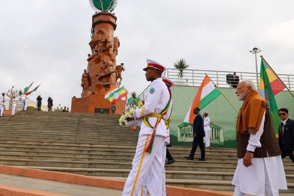 Le Premier ministre indien dépose une gerbe au monument de la Victoire d'Adwa - Sputnik Afrique