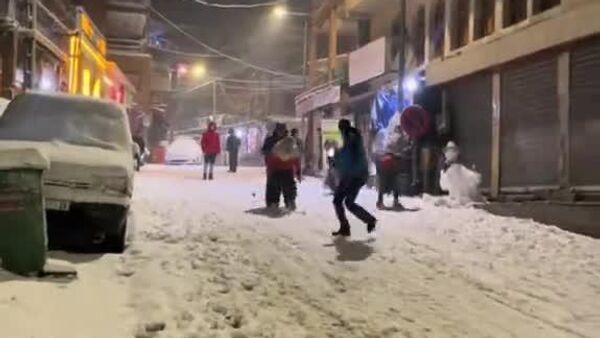 #viral | White Quilt Covering Earth: Record Amount of Snow Falls in Morocco - Sputnik Africa