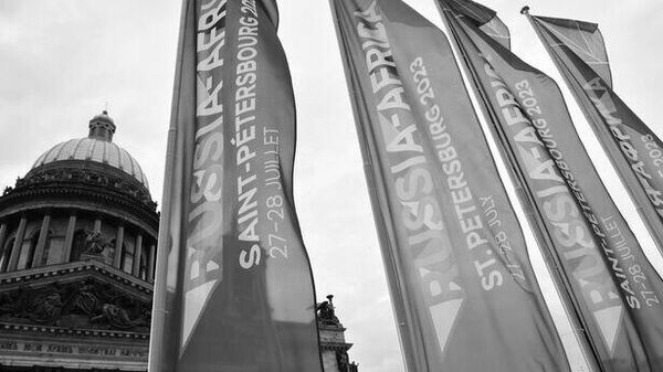 Le partenariat gagnant-gagnant avec des partenaires sincères inquiète les pays occidentaux - Sputnik Afrique