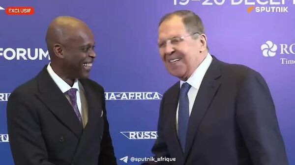 ▶ C'est un plaisir de vous voir: le chef de la diplomatie togolaise rencontre son homologue russe au Caire - Sputnik Afrique
