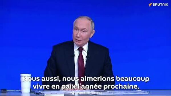 ▶ Grande conférence de presse de Vladimir Poutine: les temps forts en deux minutes et demie - Sputnik Afrique