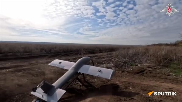▶ Des drones russes règnent dans le ciel de l'opération militaire spéciale - Sputnik Afrique