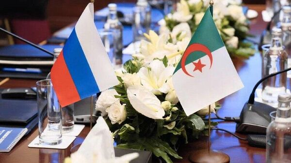 Une rencontre dans une ère de changements: points clés des entretiens Lavrov-Attaf - Sputnik Afrique