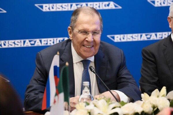 Une rencontre dans une ère de changements: points clés des entretiens Lavrov-Attaf - Sputnik Afrique