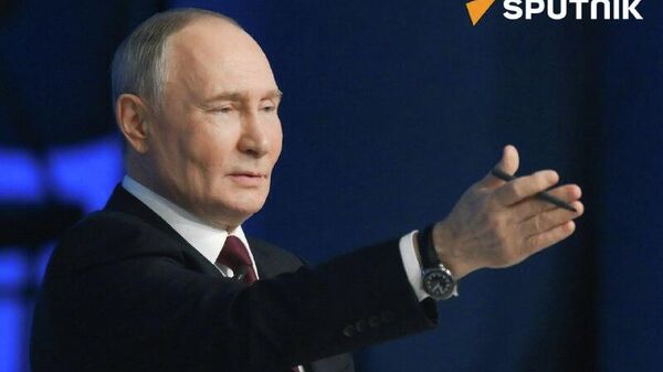 Putin Ready for Dialogue With Macron if There's Mutual Political Will, Says Kremlin Spokesman - Sputnik Africa