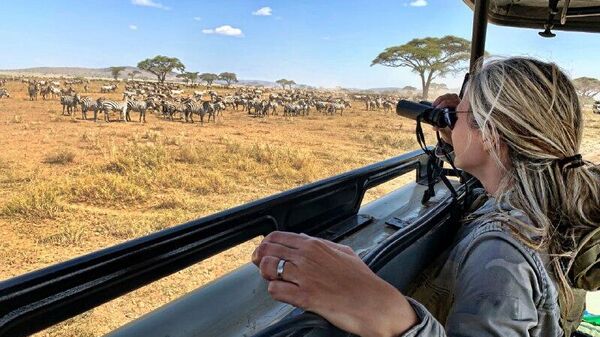 Serengeti on Track to Break Tourism Record—Calving Season & Holiday Rush Drive Surge, Officials Say - Sputnik Africa