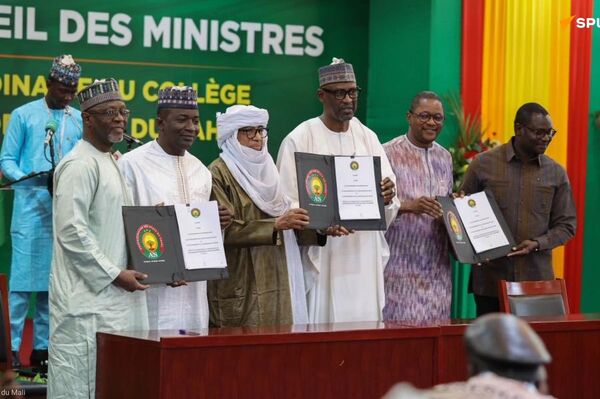 L’AES va créer sa propre chaîne de télévision - Sputnik Afrique