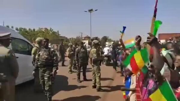 Tiani Honored by Malian People in Streets of Bamako - Sputnik Africa