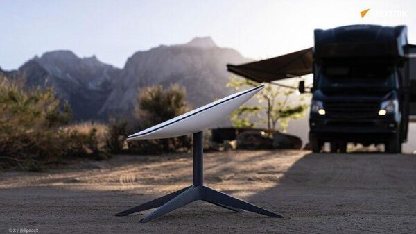 Internet via Starlink au Cameroun: Dommage de passer par des solutions venues d'ailleurs, selon un web entrepreneur - Sputnik Afrique