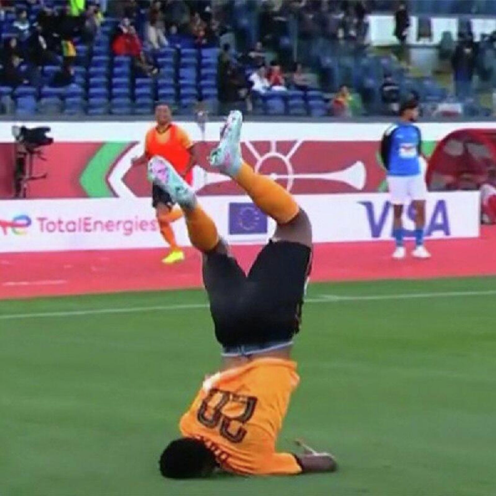 #viral | A Goal, a Flip, and a Scare: Zambian Star’s Celebration Almost Turned Tragic at AFCON - Sputnik Africa, 1920, 22.12.2025