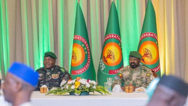 Sommet de l’AES: le général Assimi Goïta a honoré ses pairs lors d’un dîner d’état - Sputnik Afrique