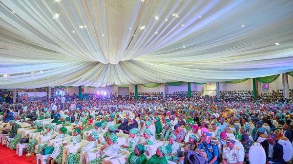 'Make Nigeria Great Again': First Lady Calls for Peaceful Coexistence - Sputnik Africa