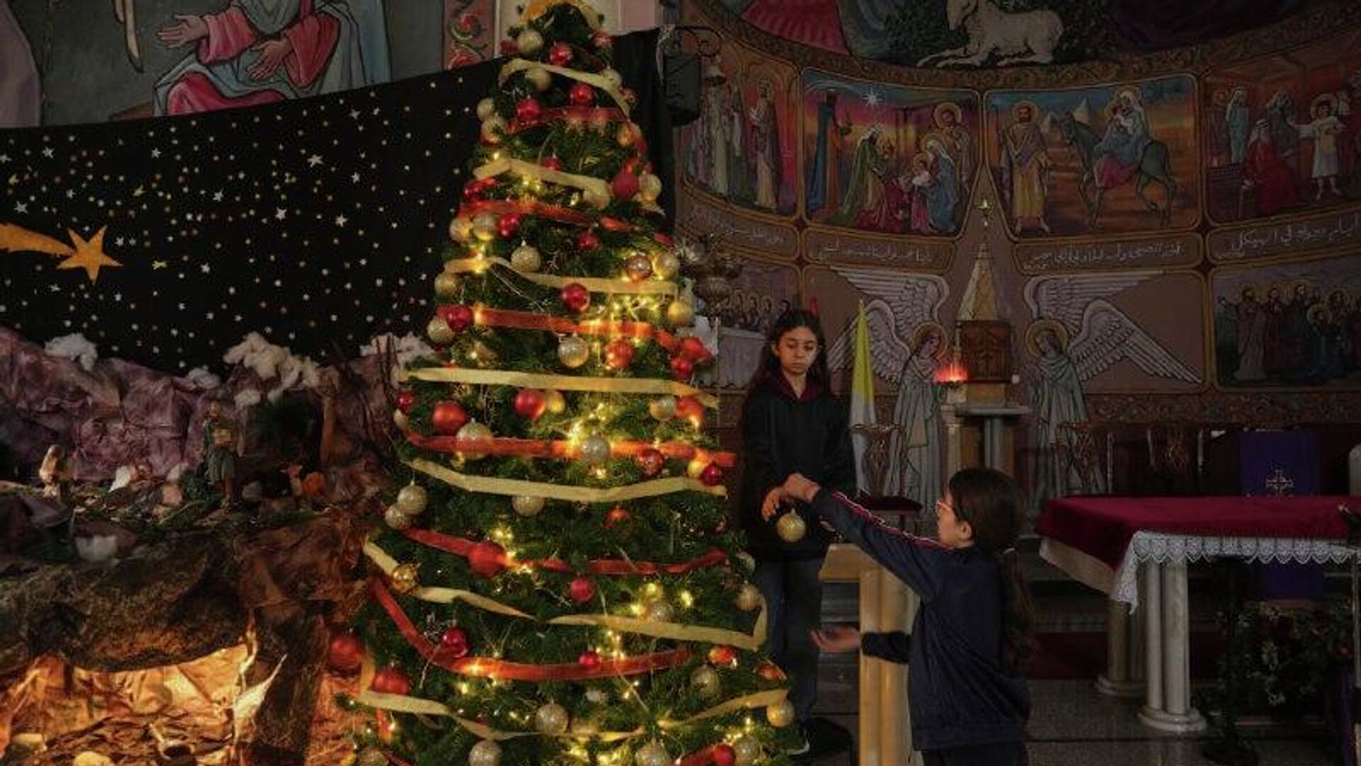 First Time in Two Years: Gaza's Christian Community Celebrates Christmas First Time in Two Years: Gaza's Christian Community Celebrates Christmas - Sputnik Africa, 1920, 25.12.2025