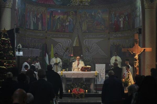 First Time in Two Years: Gaza's Christian Community Celebrates Christmas First Time in Two Years: Gaza's Christian Community Celebrates Christmas - Sputnik Africa