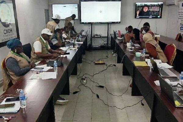 La Côte d'Ivoire tient des élections législatives ce samedi - Sputnik Afrique