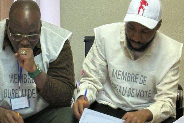 Présidentielle en Guinée: des bureaux de vote ouverts dans 6 villes russes - Sputnik Afrique