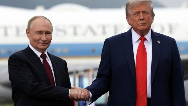 Le Kremlin fournit des détails sur le nouvel entretien entre les Présidents russe et américain - Sputnik Afrique