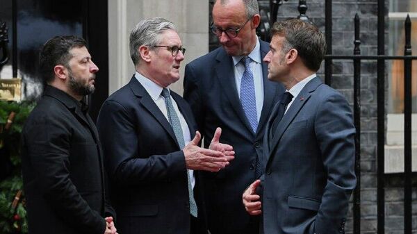 L'attaque contre une résidence de Poutine organisée par des forces cherchant à saboter l'accord de paix, selon un analyste militaire - Sputnik Afrique