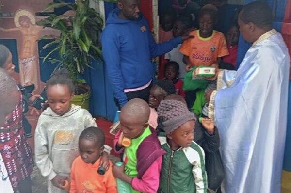 L'Exarchat patriarcal d'Afrique apporte son aide aux victimes des inondations au Kenya L'Exarchat patriarcal d'Afrique apporte son aide aux victimes des inondations au Kenya - Sputnik Afrique