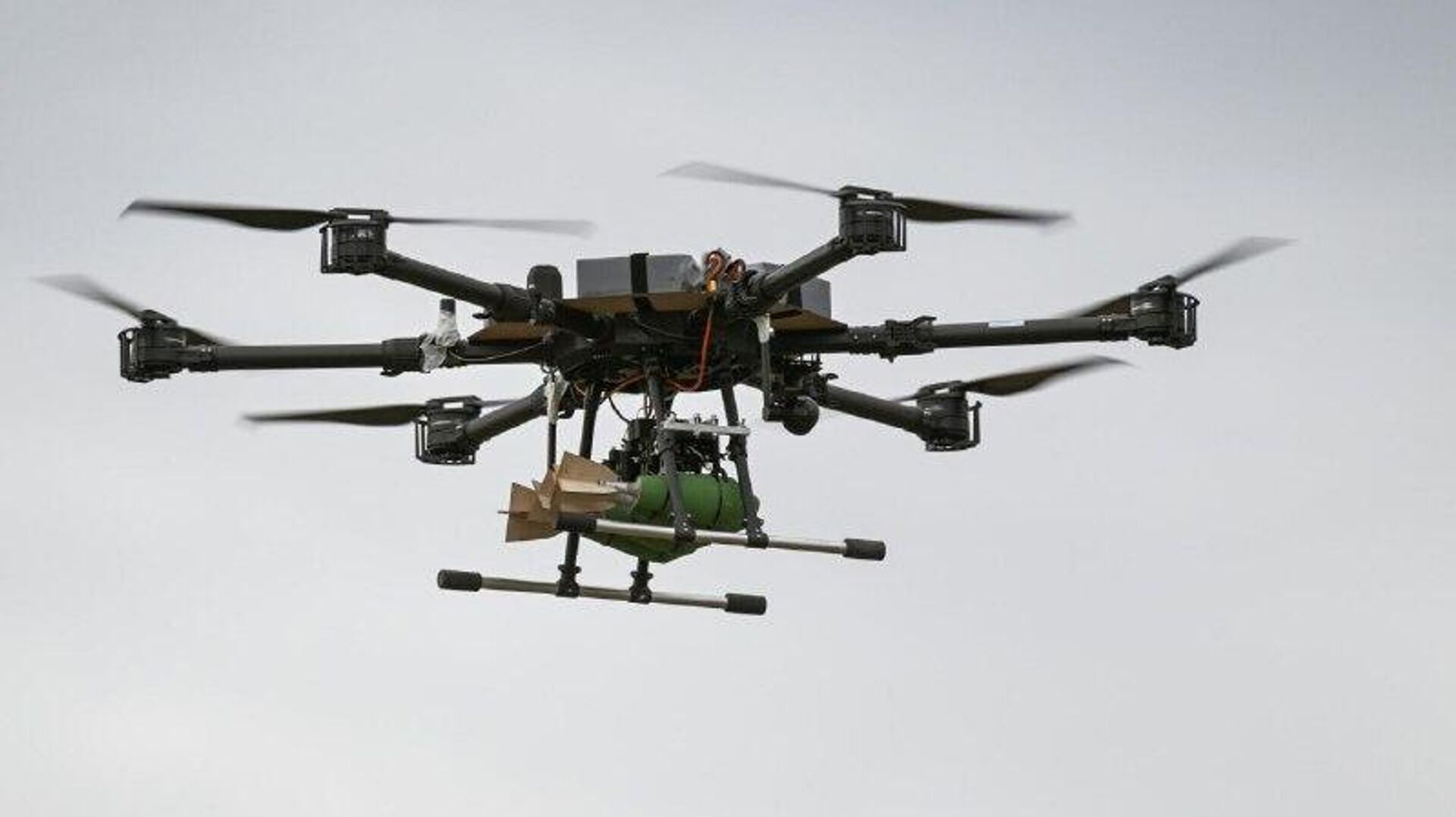 Tollé mondial après l’attaque ukrainienne visant une résidence de Poutine Tollé mondial après l’attaque ukrainienne visant une résidence de Poutine - Sputnik Afrique, 1920, 30.12.2025