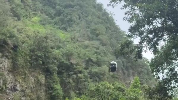 #viral | Spectacular Rescue of Hiker in Reunion Island Going Viral - Sputnik Africa