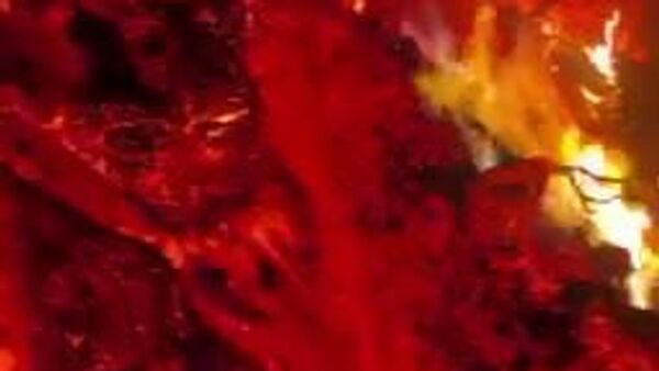 #viral | Mount Etna Spews Lava to 1,580 Meters - Sputnik Africa