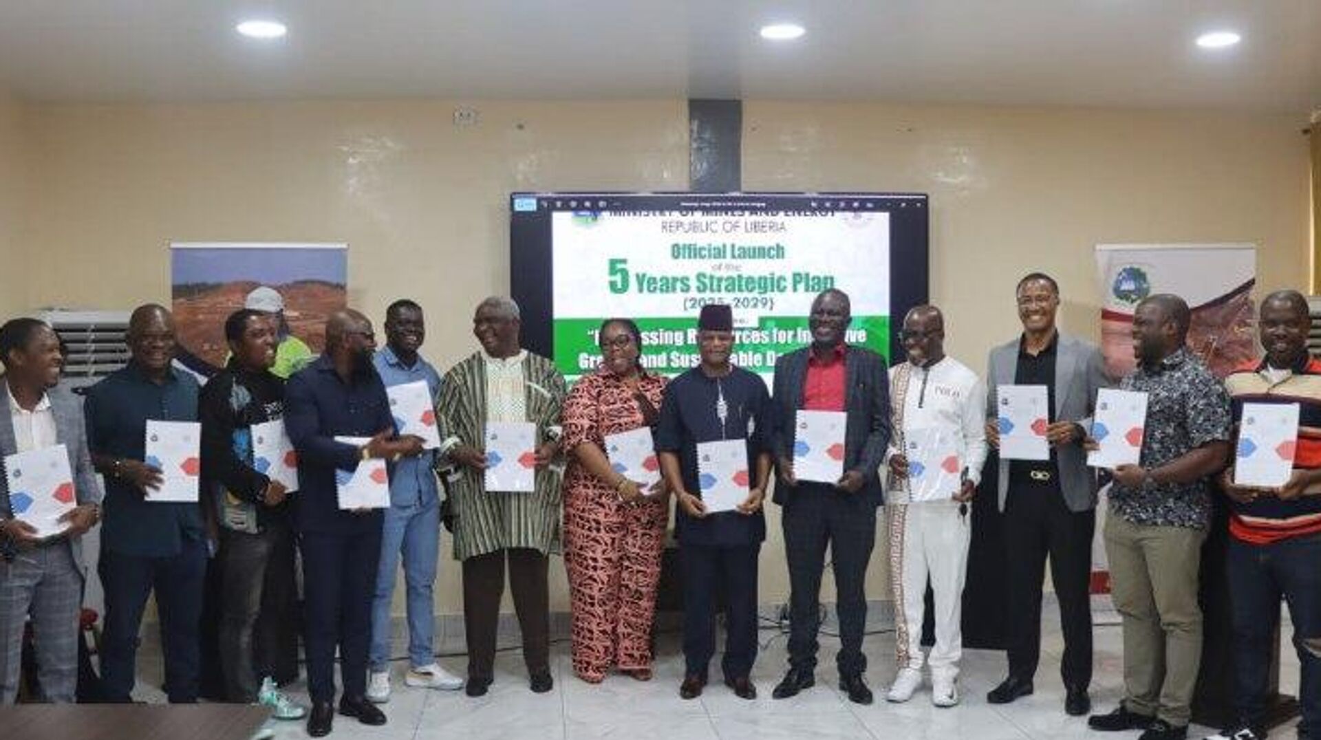 Liberia Aims to Triple Annual Mining Revenue Liberia Aims to Triple Annual Mining Revenue - Sputnik Africa, 1920, 02.01.2026