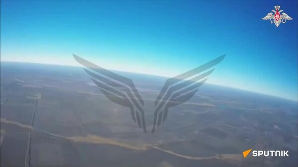 ▶ Des drones russes atteignent leurs cibles tant aériennes que terrestres - Sputnik Afrique