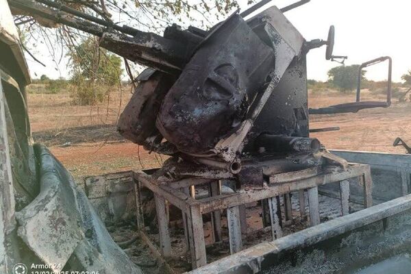 Les Forces burkinabè infligent d'importants revers aux terroristes Les Forces burkinabè infligent d'importants revers aux terroristes - Sputnik Afrique