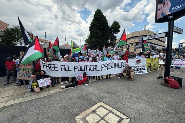 'Free, Free Palestine' — SA Сivil Society Groups Rally in Support of Pro-Palestinian Activists on Hunger Strike Imprisoned in UK - Sputnik Africa