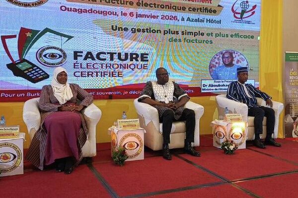 Un acte révolutionnaire: la facture électronique certifiée officiellement lancée au Burkina Faso - Sputnik Afrique