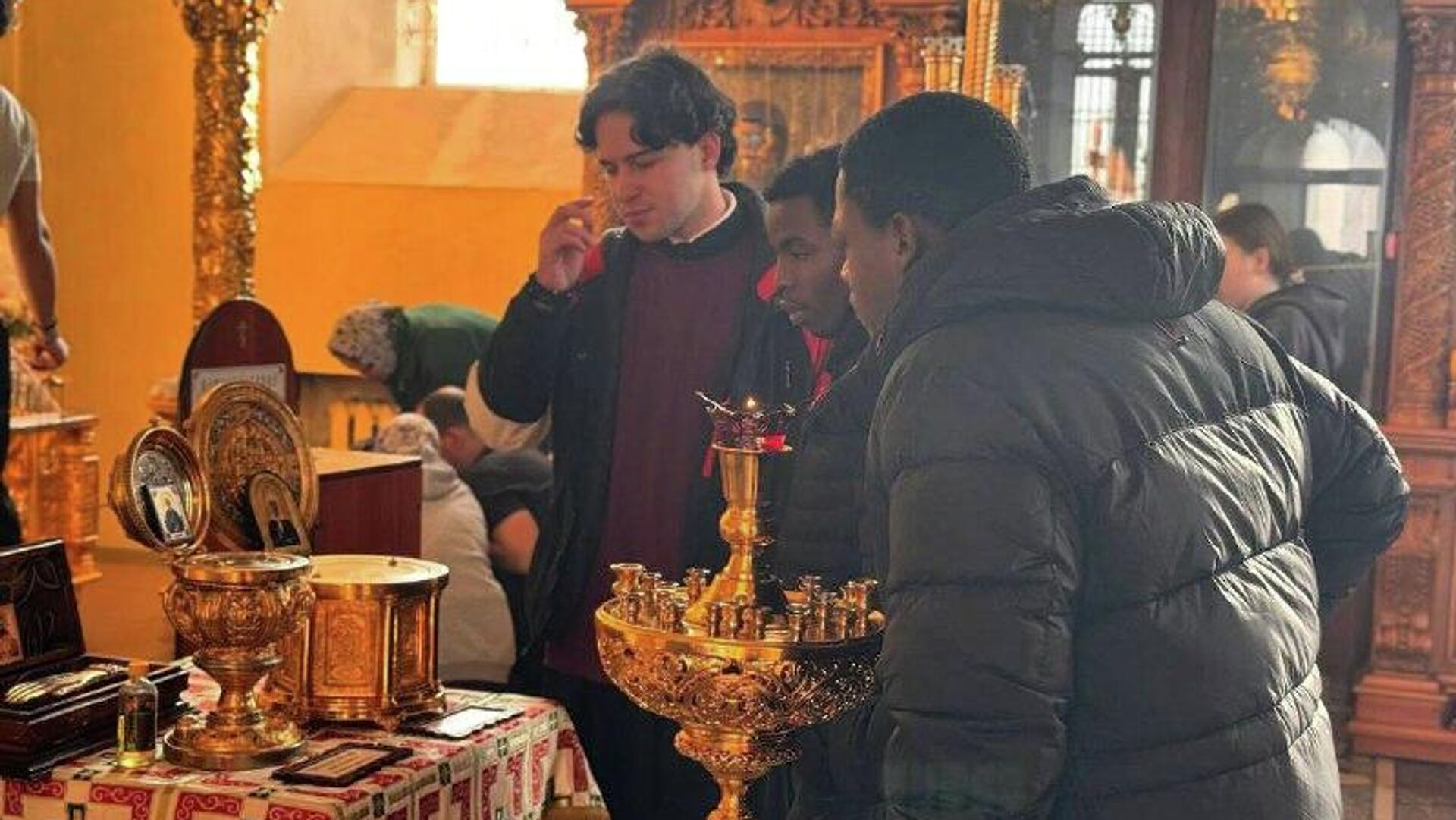 Future African Priests Take Pre-Christmas Pilgrimage in Russia: Orthodox Church Future African Priests Take Pre-Christmas Pilgrimage in Russia: Orthodox Church - Sputnik Africa, 1920, 06.01.2026
