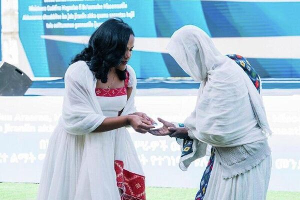 Ethiopian PM Abiy Ahmed Inaugurates Integrated Model Village for 150 Families - Sputnik Africa