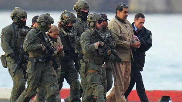 Après le Venezuela, l'Iran? Washington veut assécher les achats de pétrole chinois, selon un journaliste US - Sputnik Afrique