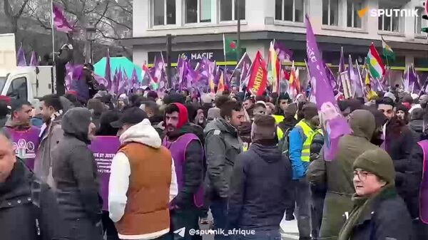 Vive la résistance: les Kurdes manifestent à Paris - Sputnik Afrique