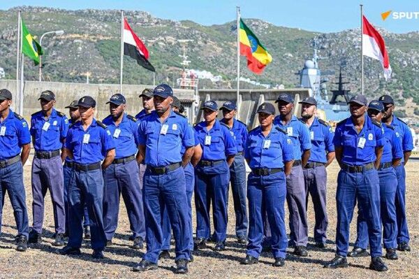 L'exercice naval multinational Will for Peace 2026 s'est ouvert par un défilé L'exercice naval multinational Will for Peace 2026 s'est ouvert par un défilé - Sputnik Afrique