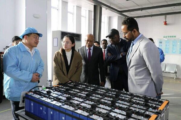 Chad Signs MoU With China to Build 200MW Solar Power Infrastructure - Sputnik Africa