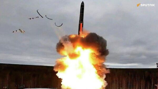 L'Occident ne dispose d'aucun système capable d'intercepter les missiles Orechnik, selon un expert militaire - Sputnik Afrique