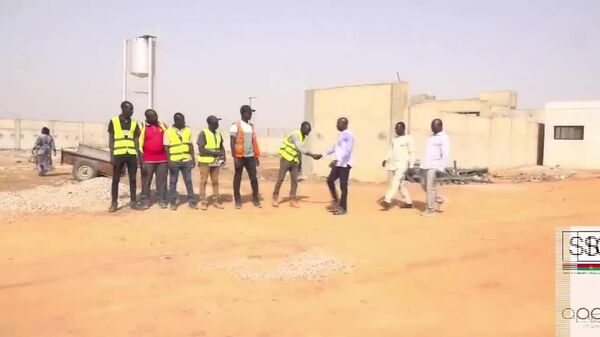▶ Une nouvelle usine de tomates made in Burkina prend forme - Sputnik Afrique