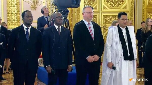 La Russie s'engage à renforcer sa coopération avec l'Afrique du Nord et le Moyen-Orient, dans un esprit de confiance mutuelle, dit Poutine - Sputnik Afrique