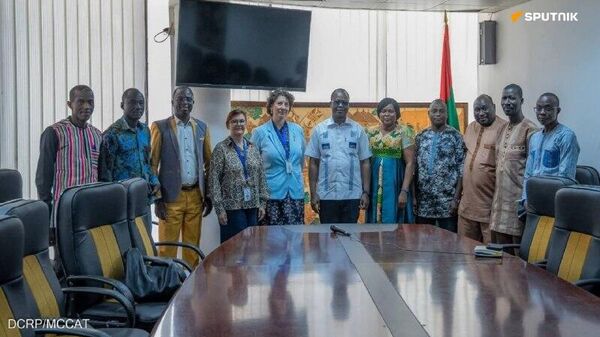 Le Burkina Faso et la Russie signent un programme culturel triennal 2026-2028 - Sputnik Afrique