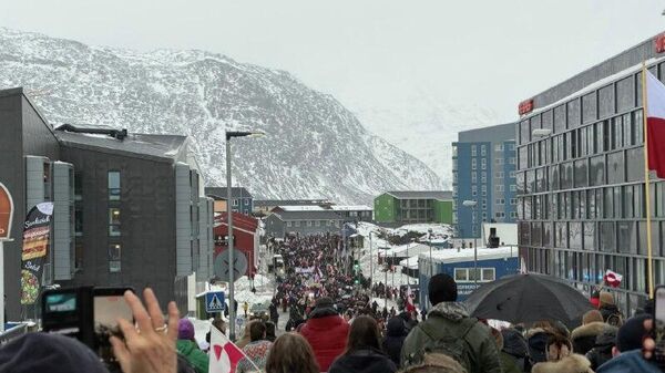 ‘We Love Our Country’: Greenlanders Take to the Streets to Protest US Island Acquisition Ambitions - Sputnik Africa