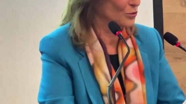 La nouvelle présidente de l’Association France-Algérie présente sa feuille de route pour la relation entre les pays - Sputnik Afrique