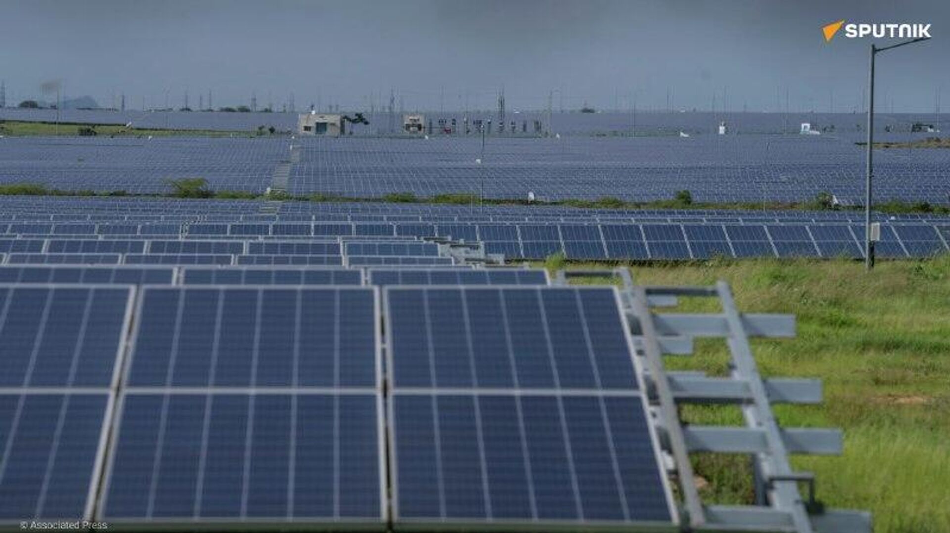 L’efficacité énergétique n’est pas un luxe, mais un investissement rentable – expert burkinabè L’efficacité énergétique n’est pas un luxe, mais un investissement rentable – expert burkinabè - Sputnik Afrique, 1920, 19.01.2026