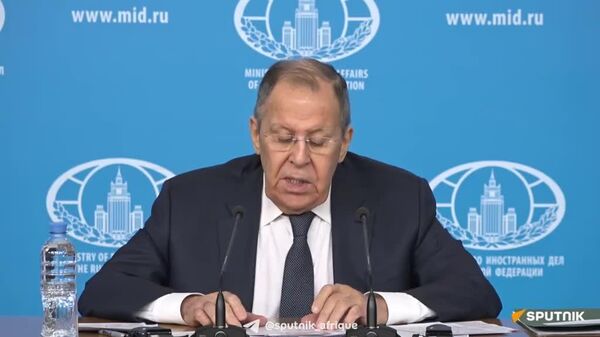 Macron a fait preuve d'insolence et de mépris envers la Russie, mais Moscou est au-dessus de cette rhétorique – Lavrov - Sputnik Afrique