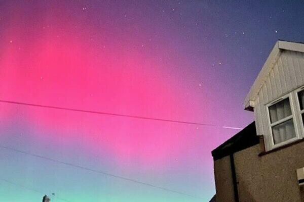 Des aurores boréales ont illuminé le ciel en Europe et en Russie durant la nuit - Sputnik Afrique