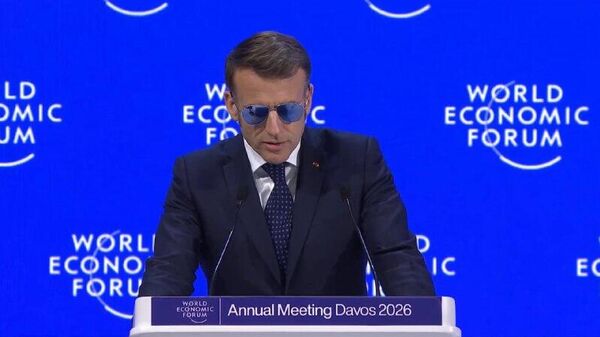 Le discours de Macron sur l’autonomie stratégique à Davos n’est qu’une vaine rhétorique face à la dépendance de l’UE envers les États-Unis, estime un expert - Sputnik Afrique